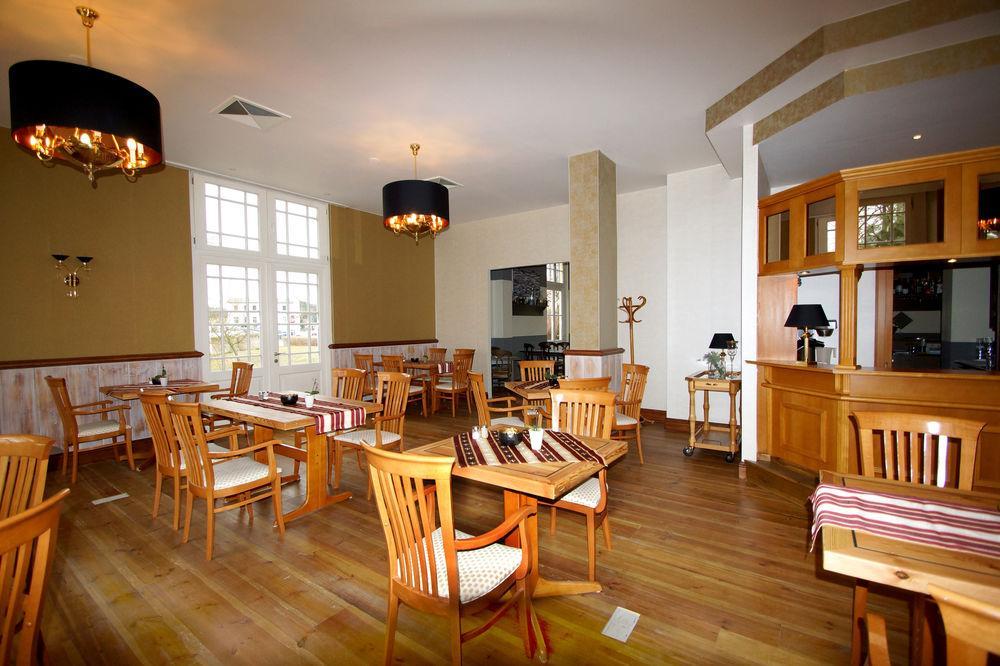 Meeressterne Hotel Idyll Am Wolgastsee Korswandt Bagian luar foto