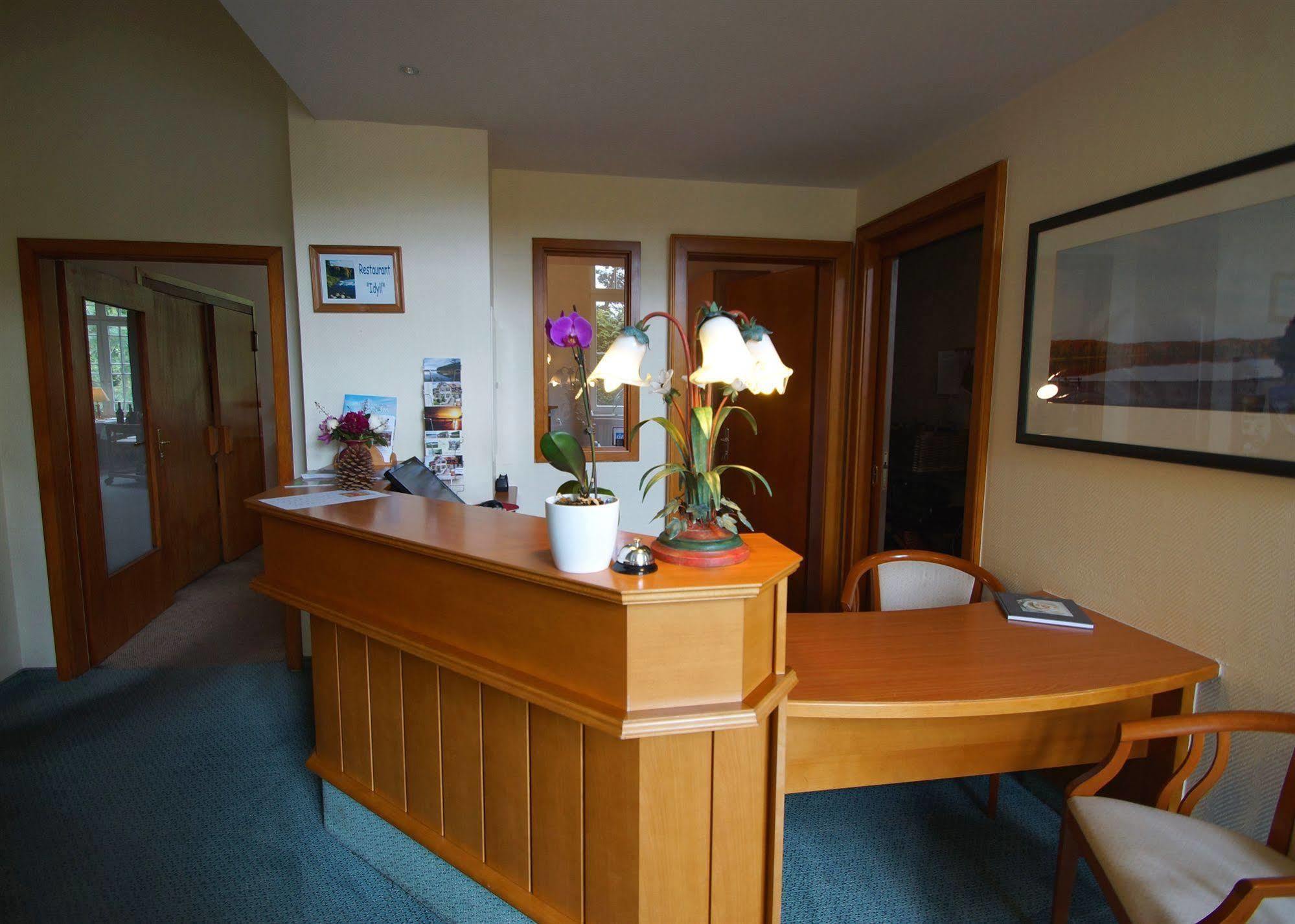 Meeressterne Hotel Idyll Am Wolgastsee Korswandt Bagian luar foto